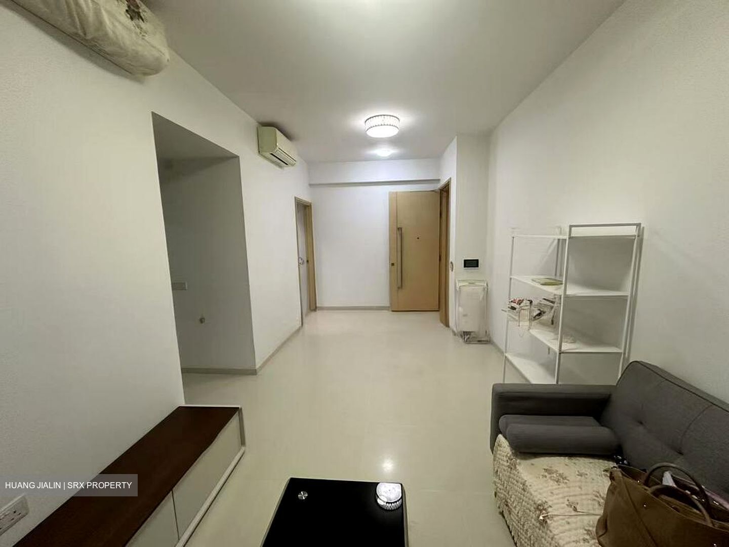 The Luxurie (D19), Condominium #502242511